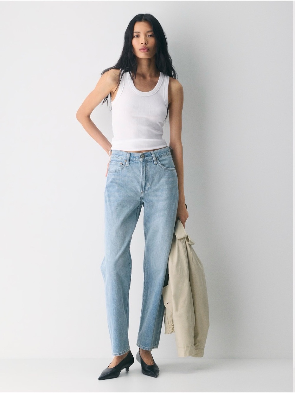 Aritzia Denim Forum ’90s Marlo Hi-Rise Baggy Jeans Size 27